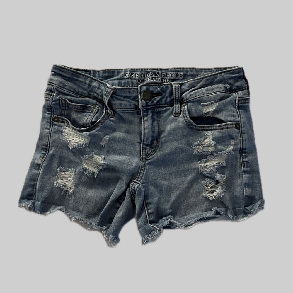 American Eagle low rise jean shorts
